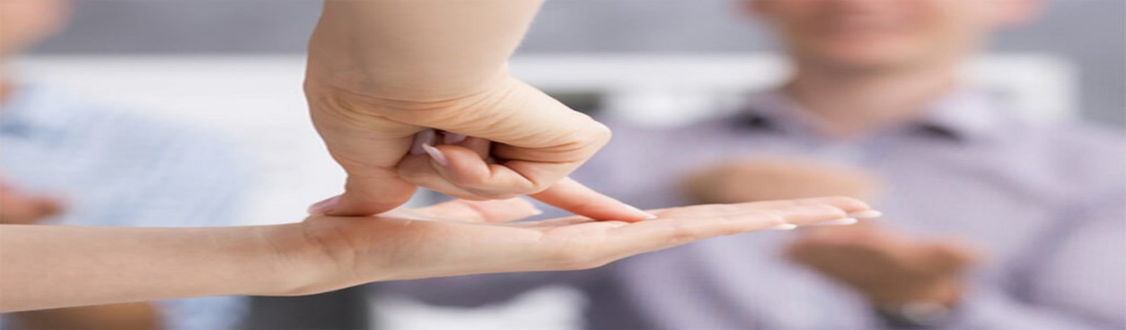 ESPECIALIZAÇÃO EM LIBRAS